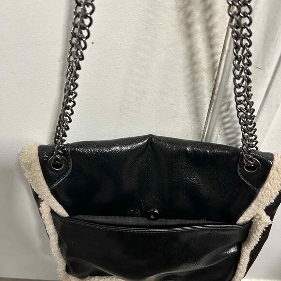 Flap bag - Picture 2 of 4